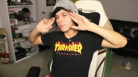 Snapshot of ryot35 chatting on November 2025 06:55:02 PM Ryot3 online show from November 2025 06:55:02 PM