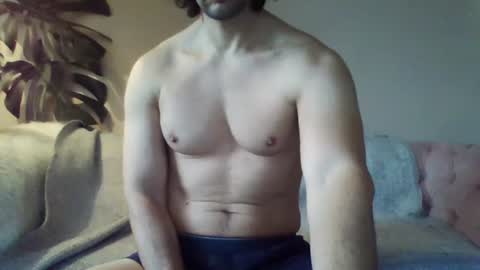 s43_ online show from December 2025 12:44:02 PM