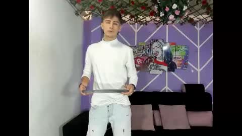 s_d_b_hot online show from May 2026 07:11:01 PM