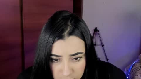 S H A R O N model independient online show from March 2025 05:43:02 PM