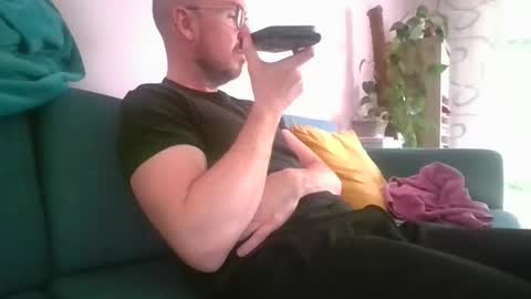 Snapshot of s_i_q chatting on October 2025 01:03:02 PM s_i_q online show from October 2025 01:03:02 PM