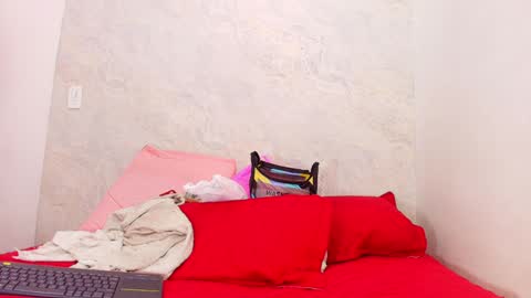 Snapshot of s_sofia_ chatting on January 2025 07:13:02 PM s_sofia_ online show from January 2025 07:13:02 PM