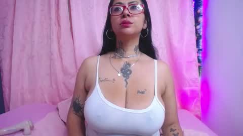 Snapshot of saalomee_1 chatting on December 2024 01:56:02 PM saalomee 1 online show from December 2024 01:56:02 PM