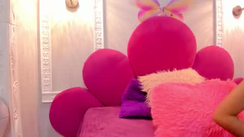 Snapshot of saammy_17 chatting on November 2025 08:33:02 PM sammy online show from November 2025 08:33:02 PM