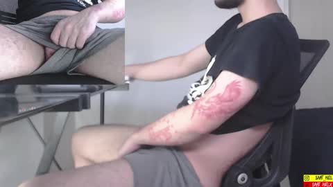 Snapshot of saat_hiel chatting on September 2025 10:25:02 PM Saat online show from September 2025 10:25:02 PM