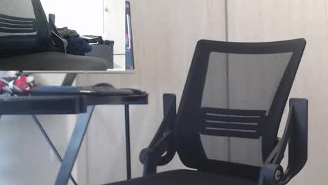 Snapshot of saat_hiel chatting on October 2025 01:14:01 AM Saat online show from October 2025 01:14:01 AM