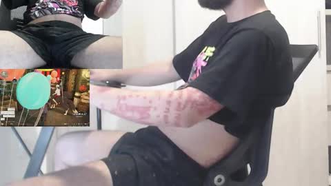 Snapshot of saat_hiel chatting on October 2025 10:41:01 PM Saat online show from October 2025 10:41:01 PM