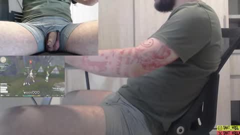 Snapshot of saat_hiel chatting on October 2025 02:56:01 AM Saat online show from October 2025 02:56:01 AM