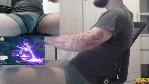 Snapshot of saat_hiel chatting on October 2025 01:57:01 AM Saat online show from October 2025 01:57:01 AM