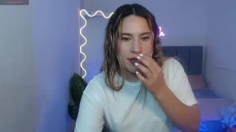 saaya_tay online show from March 2025 03:17:01 AM