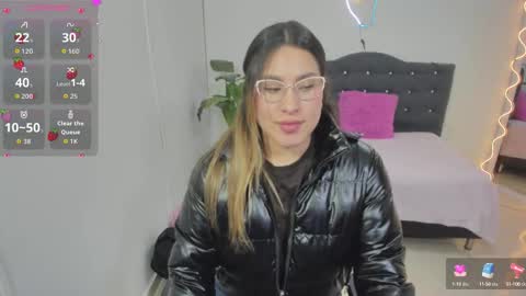 saaya_tay online show from September 2025 03:06:02 AM