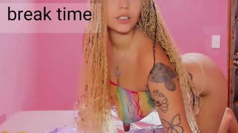 Snapshot of sabrina_adams01 chatting on March 2025 12:32:01 AM Sabrina Adams online show from March 2025 12:32:01 AM