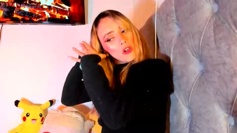 . Sabrina Cole . online show from November 2025 04:14:02 AM