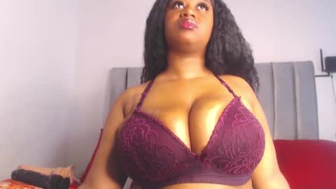 Sabrina Mora online show from February 2025 02:35:02 PM