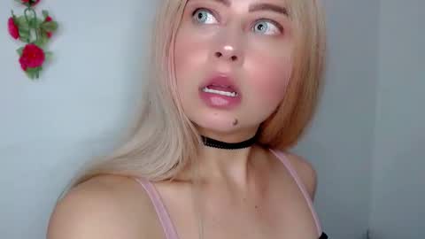 Snapshot of sabrinaexpositoxx chatting on January 2025 06:24:02 AM SABRI online show from January 2025 06:24:02 AM