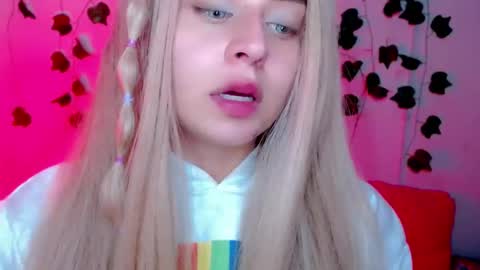 Snapshot of sabrinaexpositoxx chatting on February 2025 02:31:01 AM SABRI online show from February 2025 02:31:01 AM