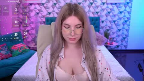 Sabrina online show from May 2026 06:41:02 AM