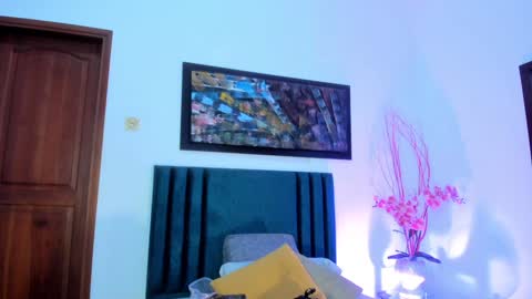Snapshot of sabrinawarren chatting on January 2025 12:16:01 PM Sabrina Warren online show from January 2025 12:16:01 PM