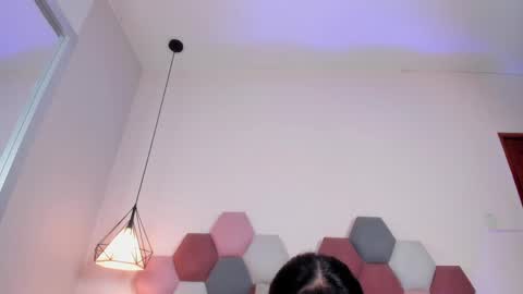 Sabrina Warren online show from April 2026 07:58:02 PM