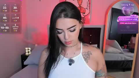 sabrinna online show from June 2026 09:35:02 PM