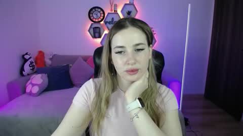Sabrina Violet online show from March 2026 08:04:01 AM