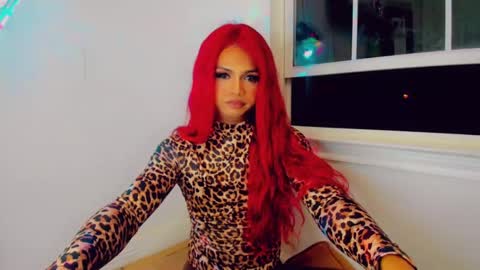 Snapshot of sacha_candy chatting on December 2024 12:22:02 AM Sacha online show from December 2024 12:22:02 AM