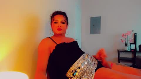 Snapshot of sacha_candy chatting on February 2025 07:41:01 PM Sacha online show from February 2025 07:41:01 PM