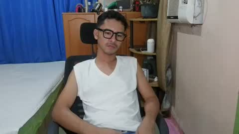 Sachu01 online show from July 2026 04:44:01 PM
