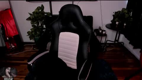 Snapshot of sacred_sin_room chatting on March 2026 02:10:02 PM Nox online show from March 2026 02:10:02 PM