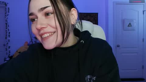 Sadie Renee  online show from January 2026 01:21:02 AM