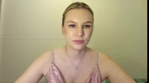 Snapshot of sadieshine chatting on October 2025 06:52:01 PM Sadie online show from October 2025 06:52:01 PM