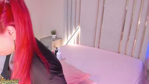 Mara online show from December 2025 04:08:02 AM