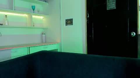 Cami online show from May 2026 06:46:01 PM