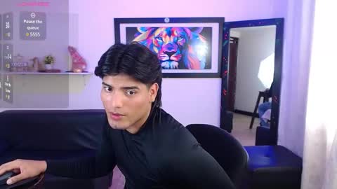 Snapshot of saenz18 chatting on December 2024 09:09:02 PM Saenz online show from December 2024 09:09:02 PM