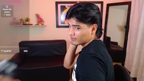 Snapshot of saenz18 chatting on December 2024 12:01:02 AM Saenz online show from December 2024 12:01:02 AM
