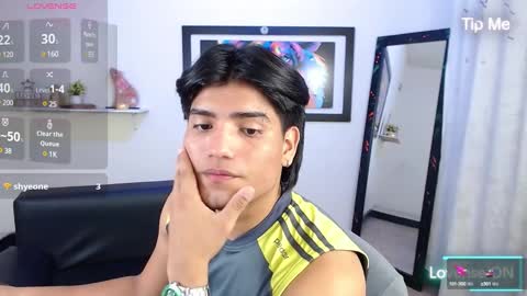 Snapshot of saenz18 chatting on December 2024 12:18:01 AM Saenz online show from December 2024 12:18:01 AM