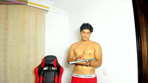 Snapshot of saenz18 chatting on March 2025 08:56:01 PM Saenz online show from March 2025 08:56:01 PM