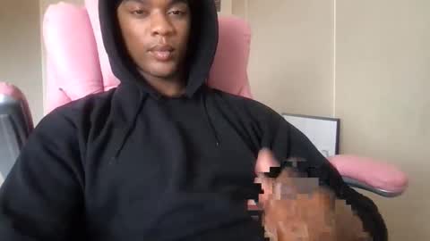 Snapshot of saeonyx chatting on March 2026 06:14:01 PM Saeonyx online show from March 2026 06:14:01 PM