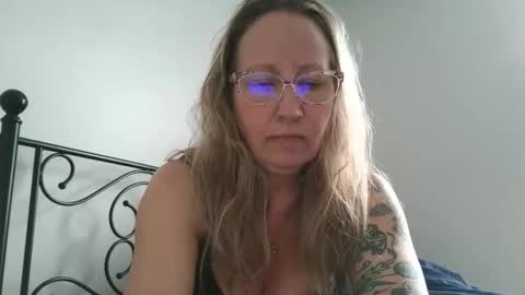 safetyqueen online show from February 2026 07:26:02 PM