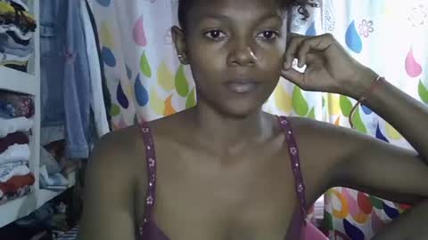 Snapshot of safira19 chatting on October 2025 06:56:02 AM safira19 online show from October 2025 06:56:02 AM