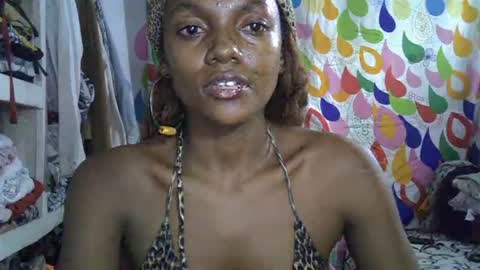 Snapshot of safira19 chatting on October 2025 08:22:02 PM safira19 online show from October 2025 08:22:02 PM