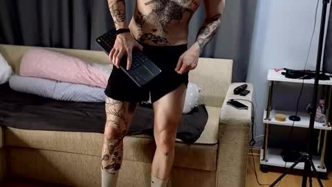 Snapshot of sage6688 chatting on November 2025 12:18:01 PM Adam online show from November 2025 12:18:01 PM