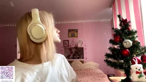 Melisa online show from December 2025 09:46:02 AM