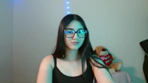 Snapshot of sahaliefox_ chatting on September 2025 06:02:01 PM Sahaliefox online show from September 2025 06:02:01 PM