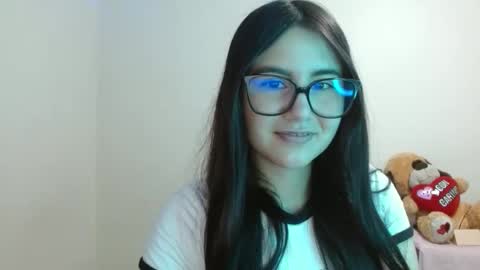 Snapshot of sahaliefox_ chatting on September 2025 10:59:02 PM Sahaliefox online show from September 2025 10:59:02 PM