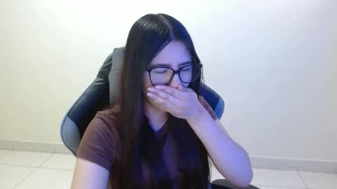 Snapshot of sahaliefox_ chatting on November 2025 03:12:01 PM Sahaliefox online show from November 2025 03:12:01 PM