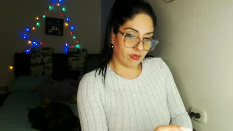 Snapshot of sahotlove1 chatting on January 2025 05:37:02 AM Karina online show from January 2025 05:37:02 AM