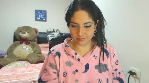 Snapshot of sahotlove1 chatting on February 2025 05:02:01 AM Karina online show from February 2025 05:02:01 AM