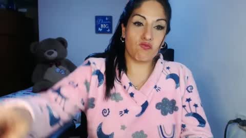 Snapshot of sahotlove1 chatting on October 2025 01:26:01 AM Karina online show from October 2025 01:26:01 AM