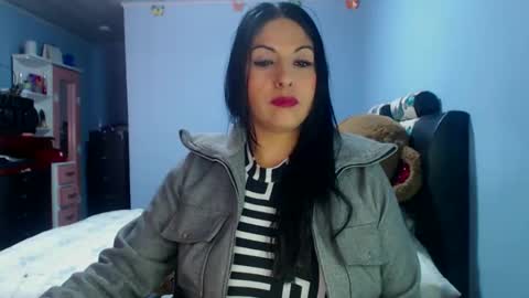 Karina online show from May 2026 12:22:02 PM